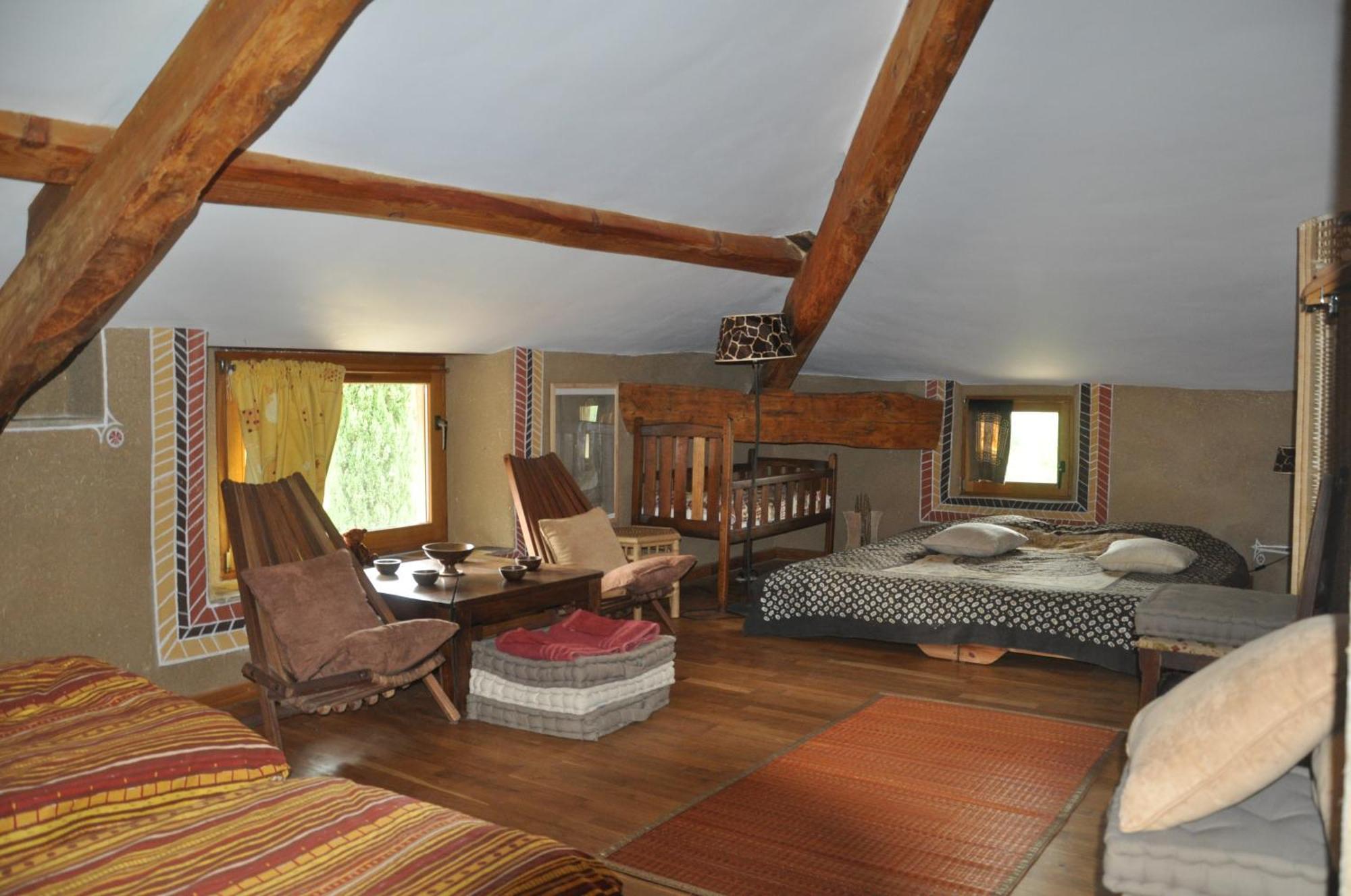 La Source, Vegetarian Guest House Chabeuil Екстериор снимка