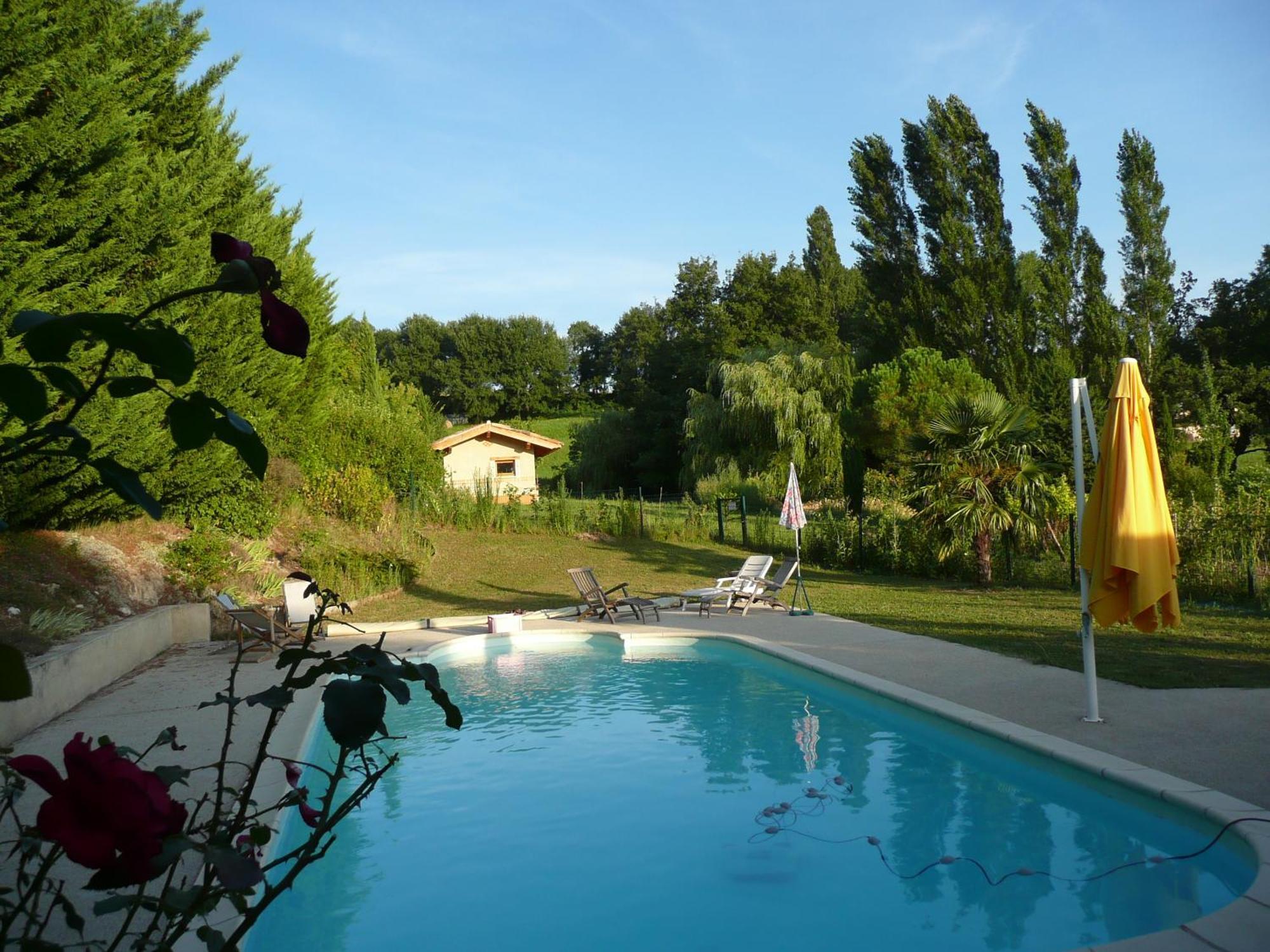 La Source, Vegetarian Guest House Chabeuil Екстериор снимка