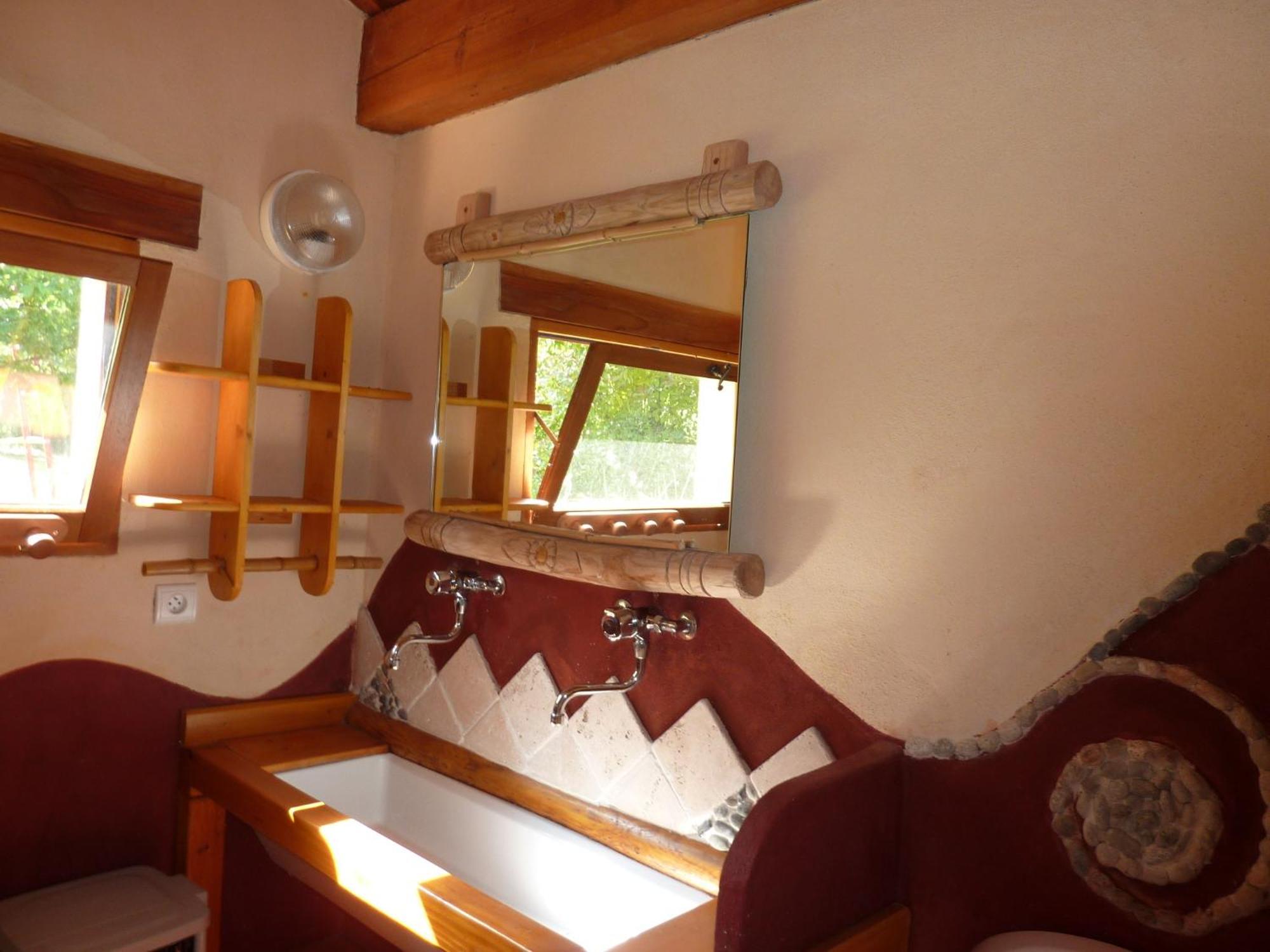 La Source, Vegetarian Guest House Chabeuil Екстериор снимка