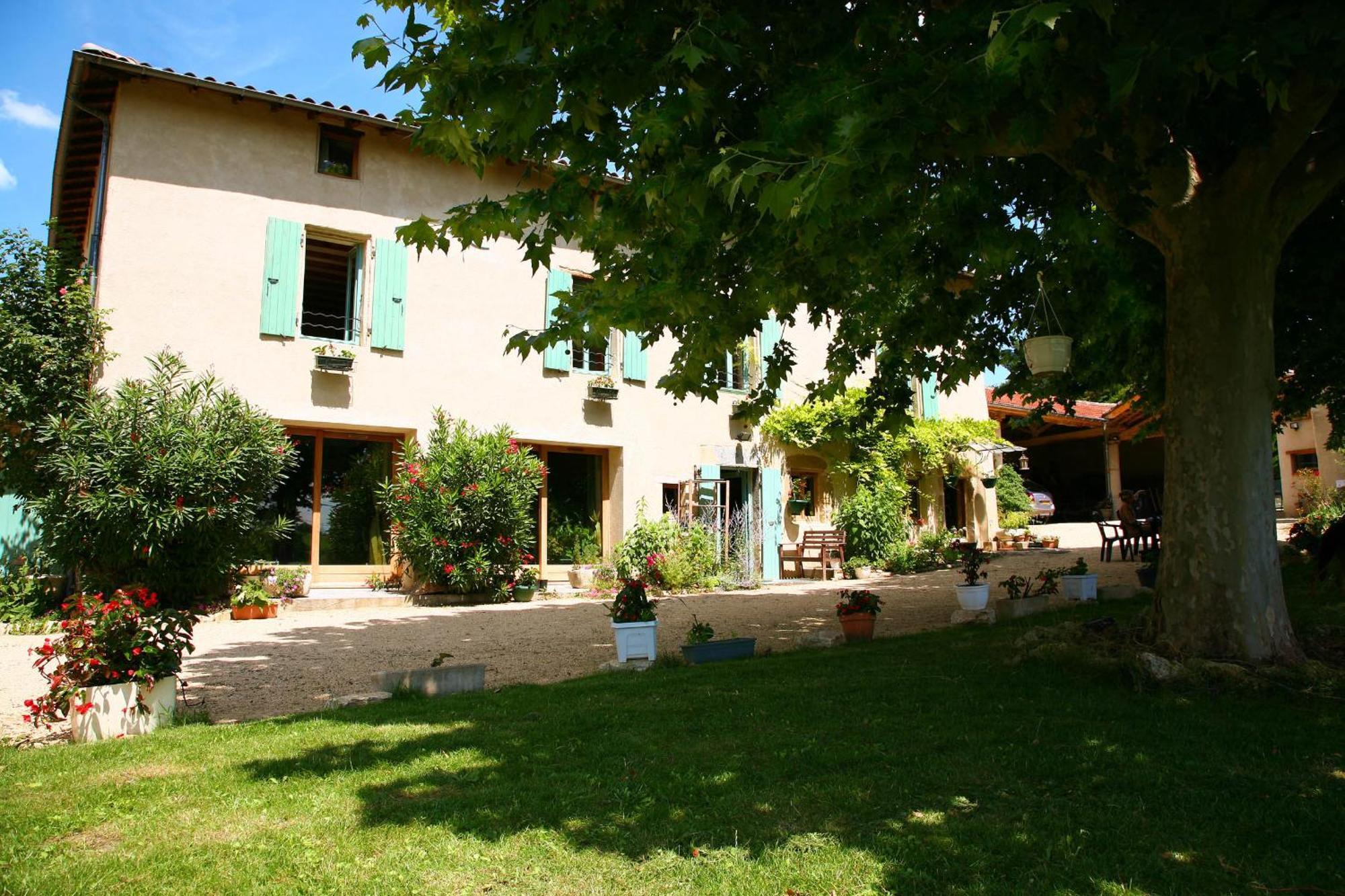 La Source, Vegetarian Guest House Chabeuil Екстериор снимка
