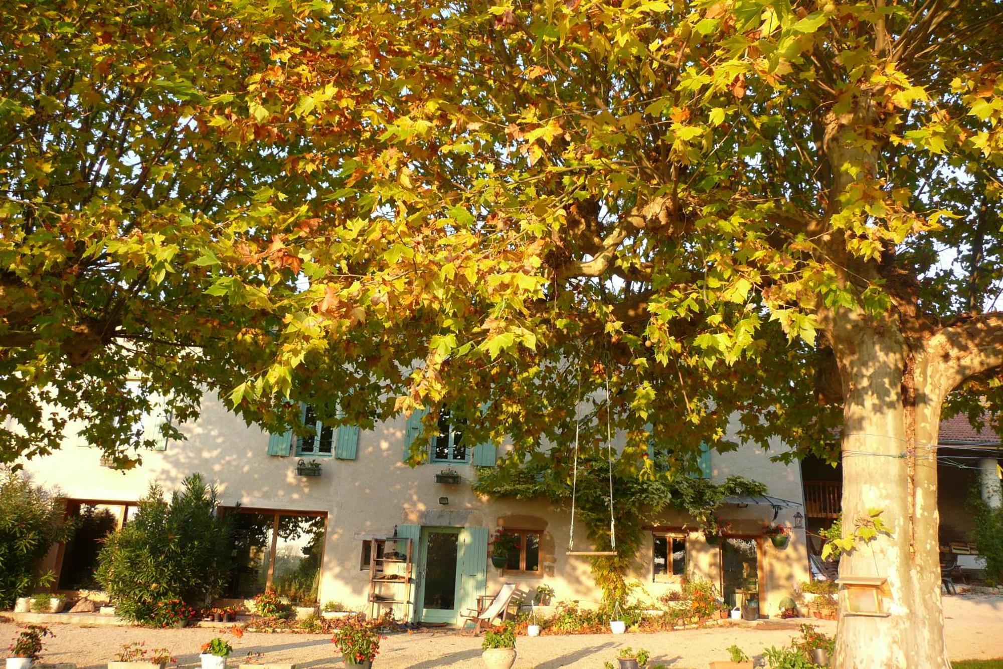 La Source, Vegetarian Guest House Chabeuil Екстериор снимка